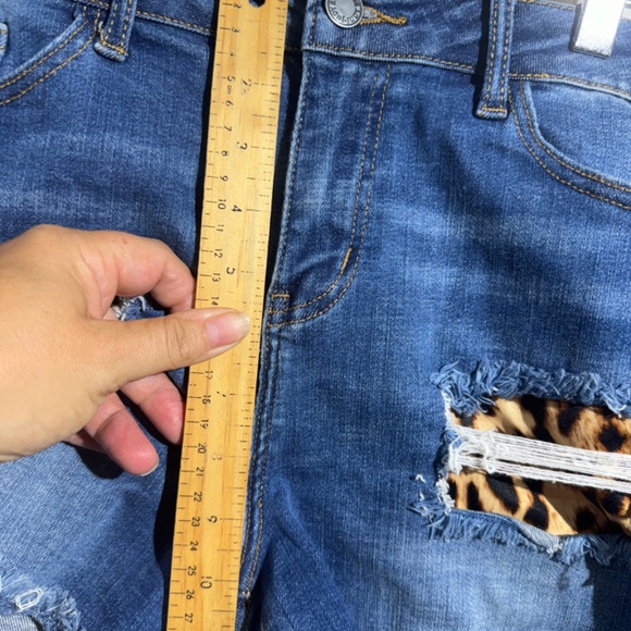 Judy Blue Distressed Jean Shorts with Leopard Accents - Picture 8 of 11